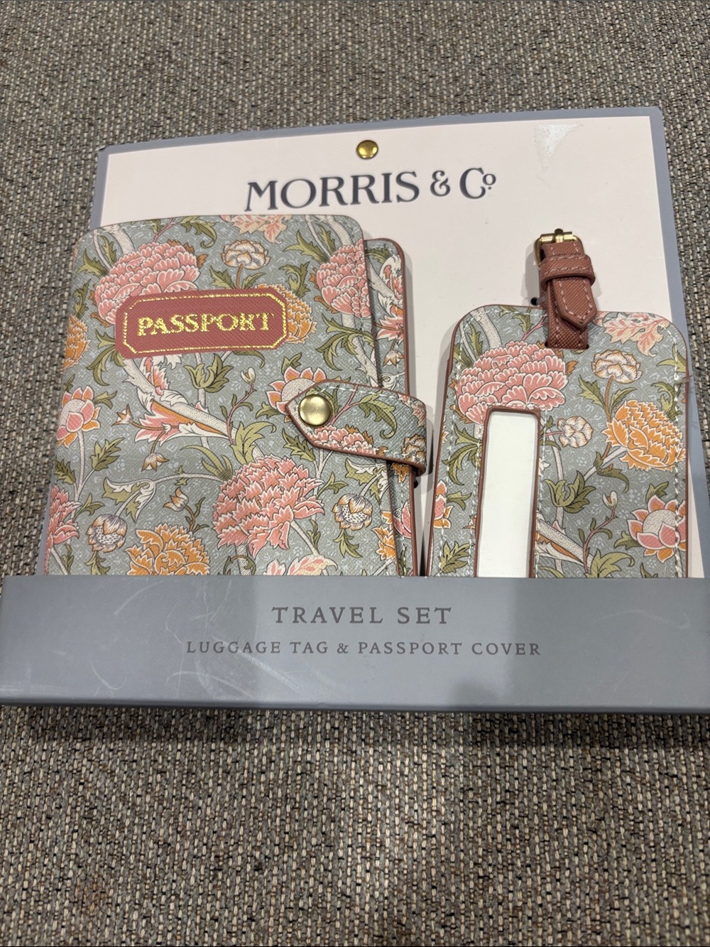 Morris & Co. Floral Passport Cover & Luggage Tag Set - Pink/Gray